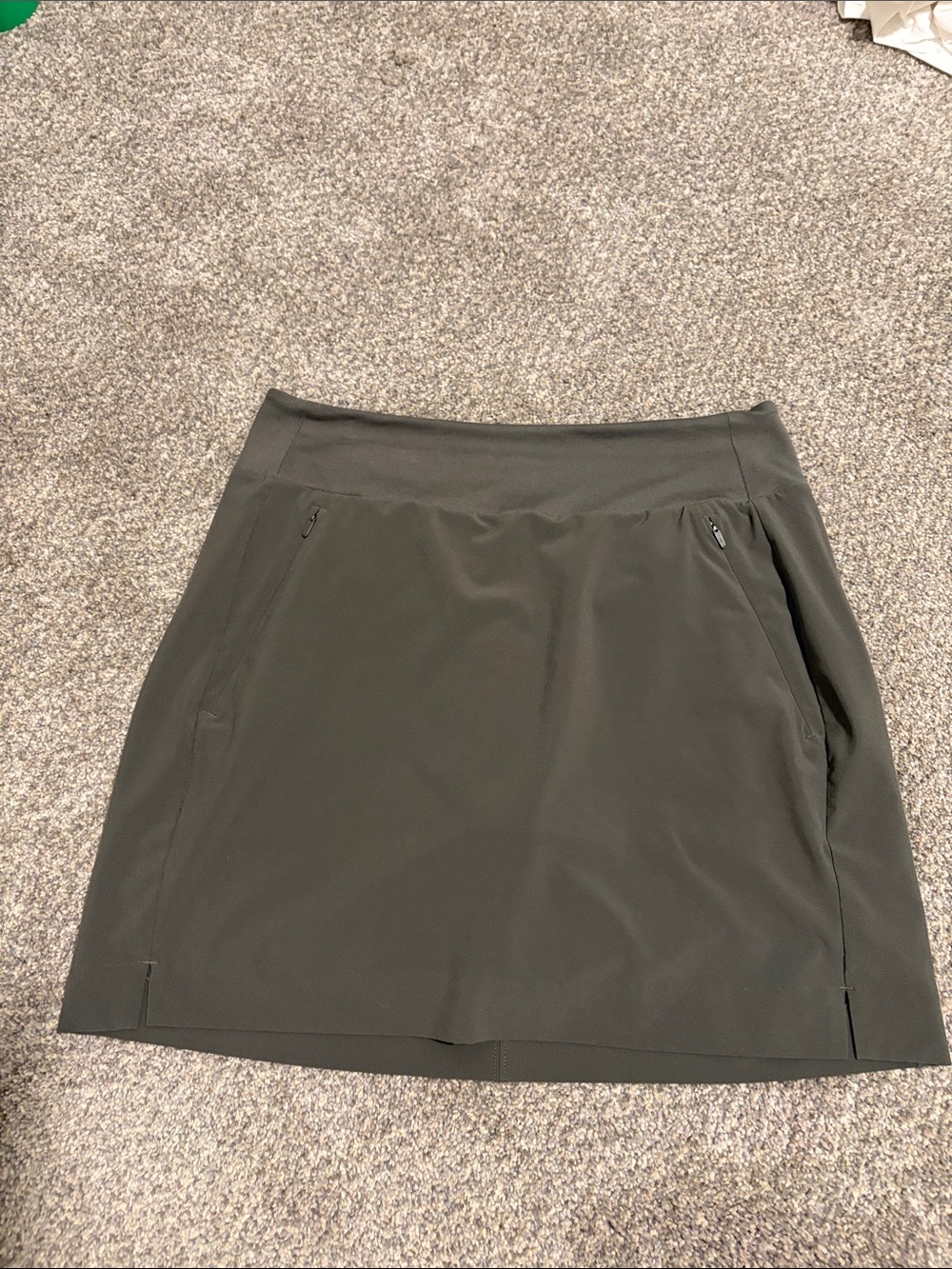 Athleta Olive Green Performance Skirt SOHO SKORT